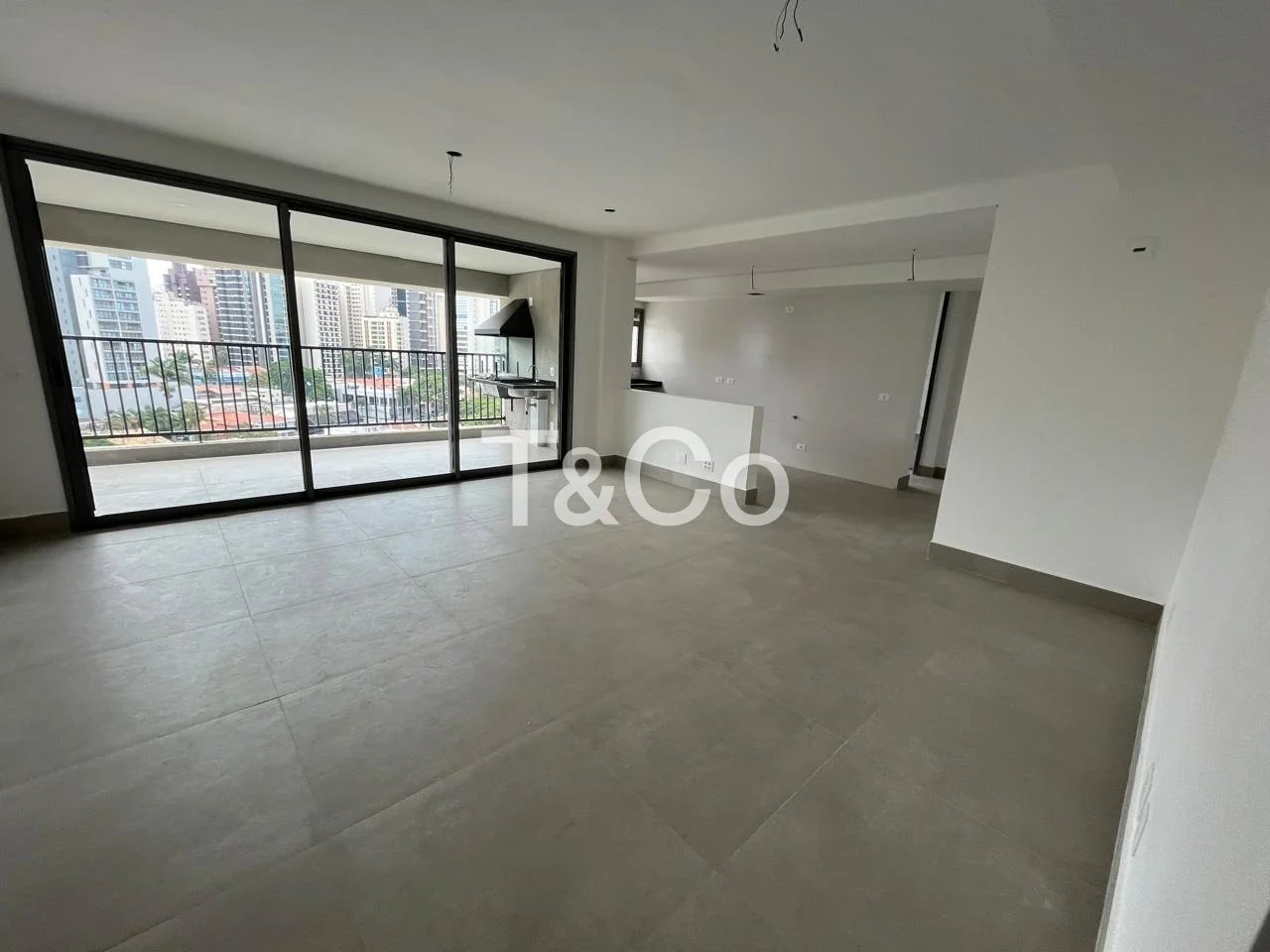 Apartamento À Venda Com 3 Dormitórios No Cambuí Em Campinas