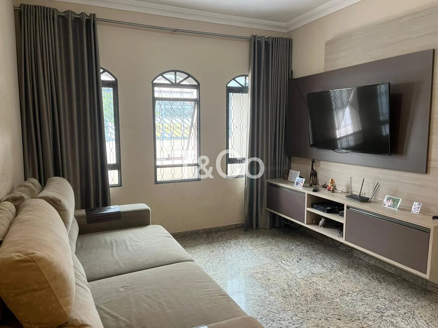 Casa À Venda Com 3 Dormitórios No Jardim Eulina Em Campinas