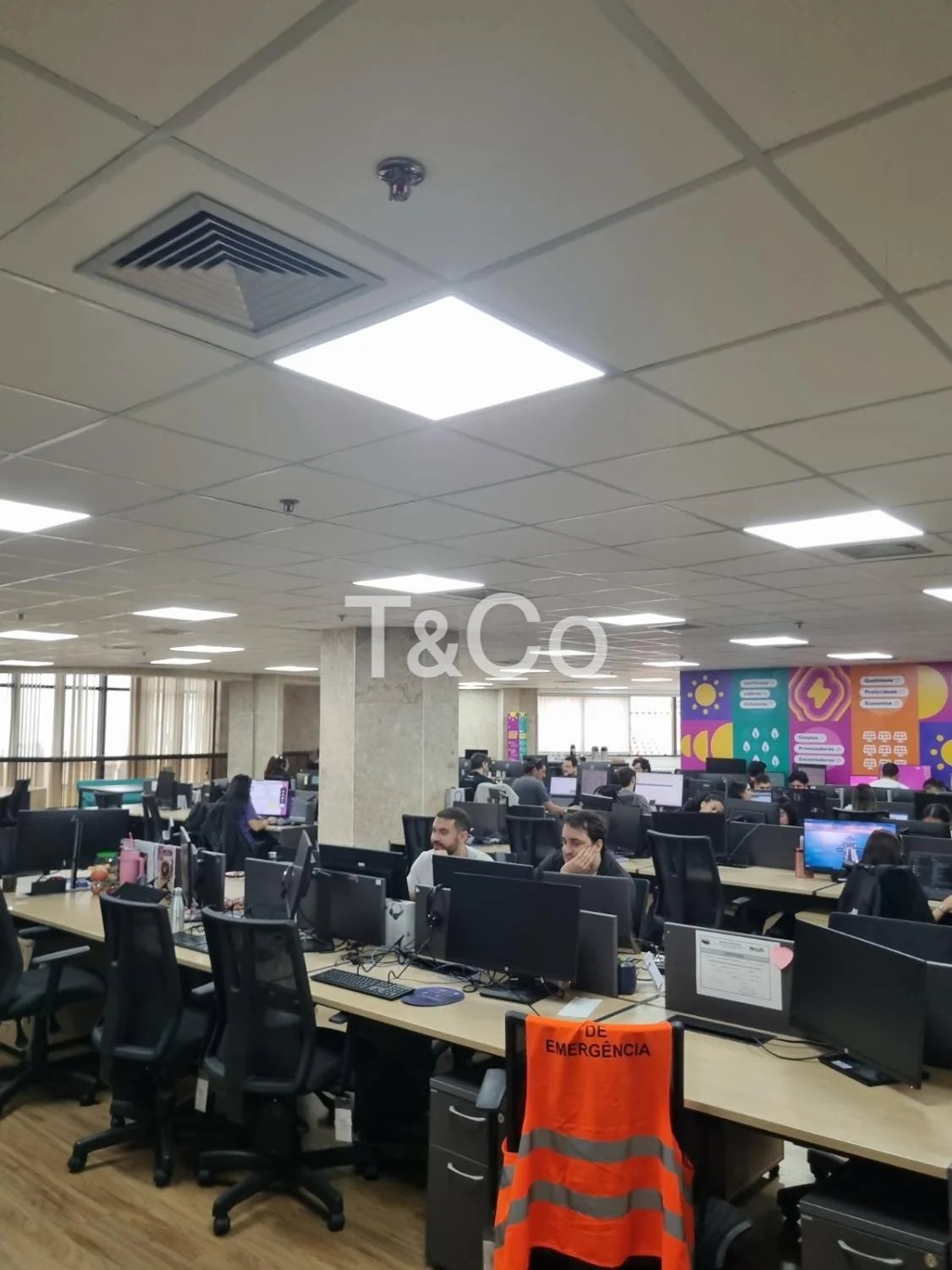 Sala Comercial Para Alugar Com 1 Dormitório No Cambuí Em Campinas