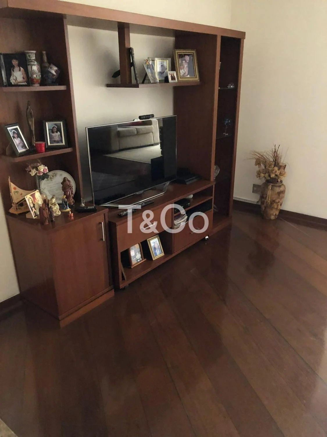 Apartamento À Venda Com 3 Dormitórios No Cambuí Em Campinas
