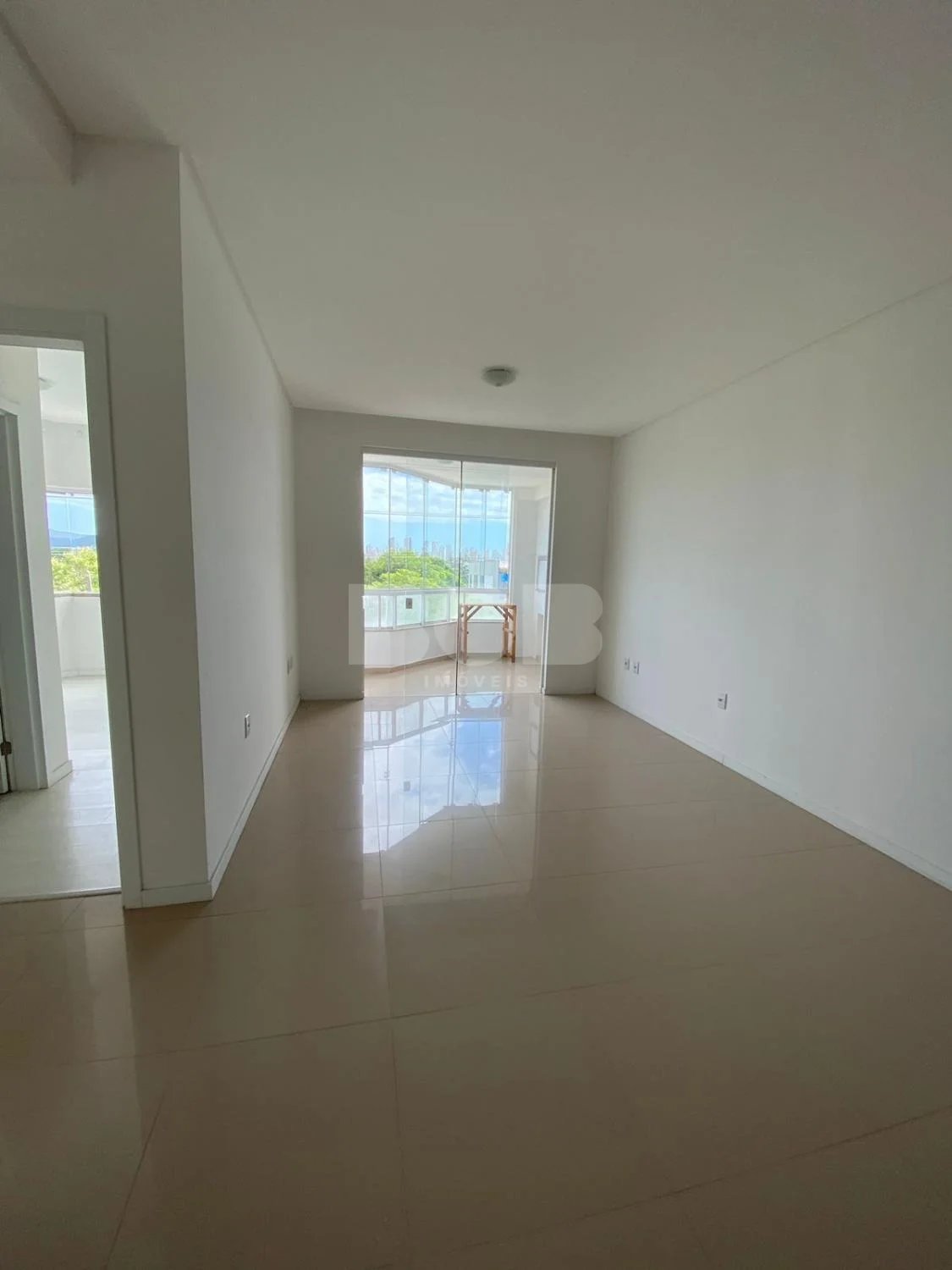 Apartamento À Venda Com 2 Dormitórios No São Francisco de Assis Em Camboriú