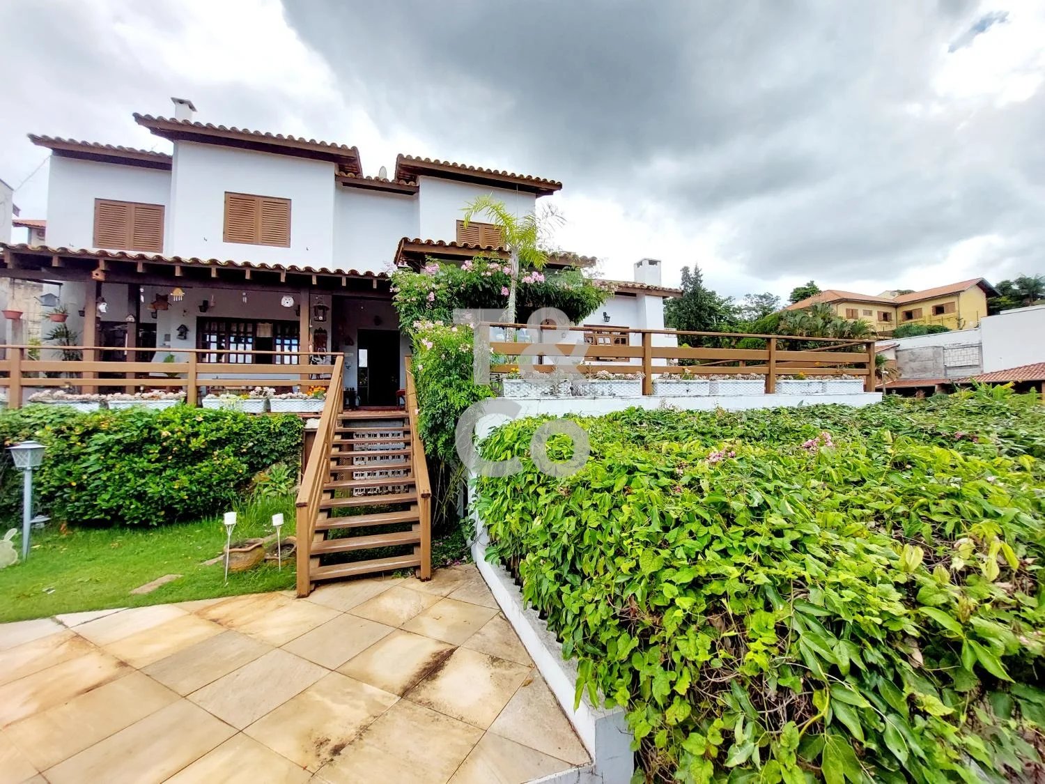 Casa Para Venda e Permuta No Caminhos de San Conrado Em Sousas Campinas