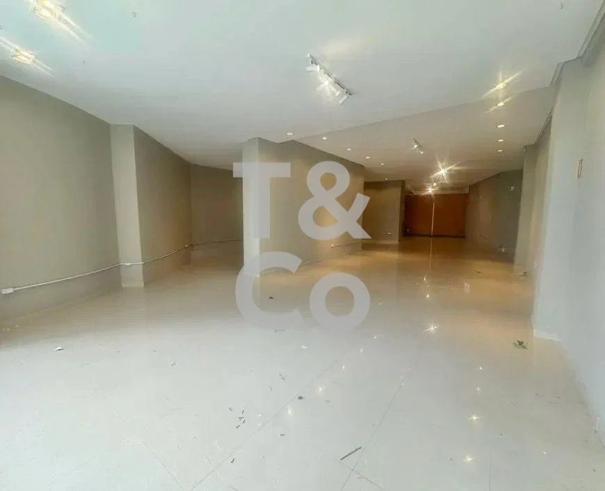 Sala Comercial Para Alugar Com 5 Dormitórios No Centro Em Balneário Camboriú