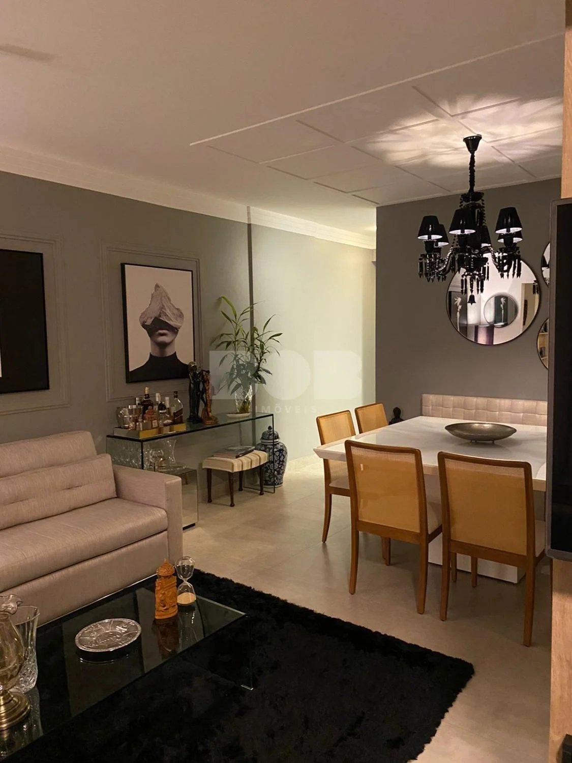 Apartamento À Venda Com 2 Dormitórios No Cambuí Em Campinas
