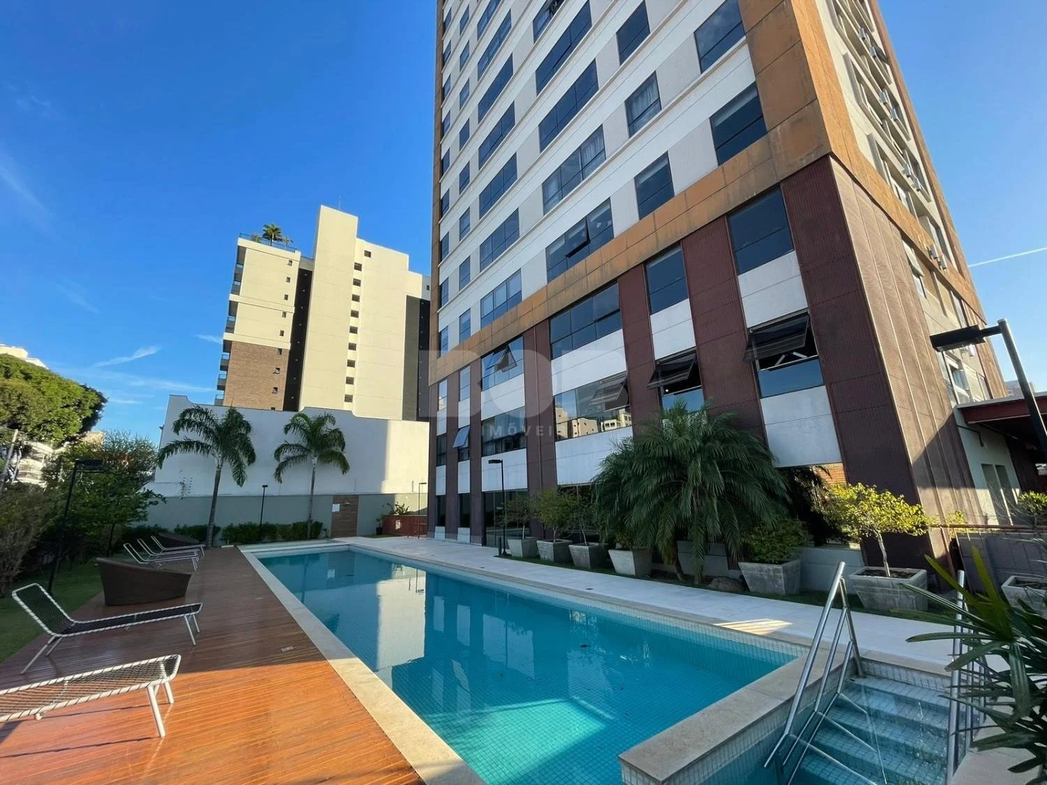 Apartamento À Venda Com 2 Dormitórios No Cambuí Em Campinas