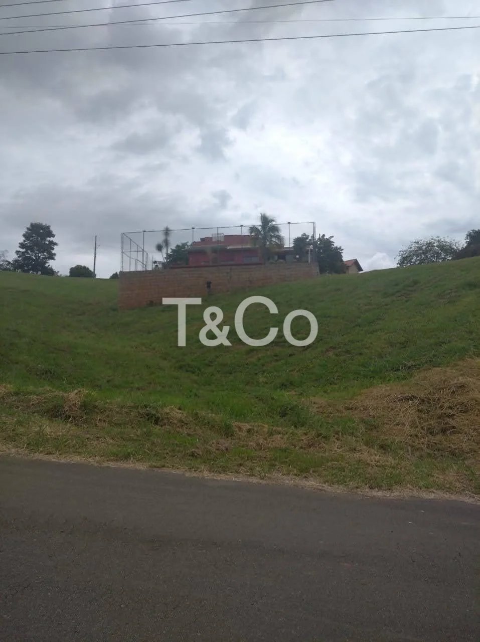 Terreno No Condomínio Terras de Santa Teresa Em Vinhedo/Sp
