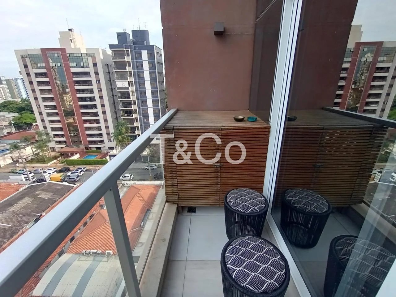 Apartamento Mobiliado Para Venda Ou Locação No Edifício Parigi - Cambuí Campinas.