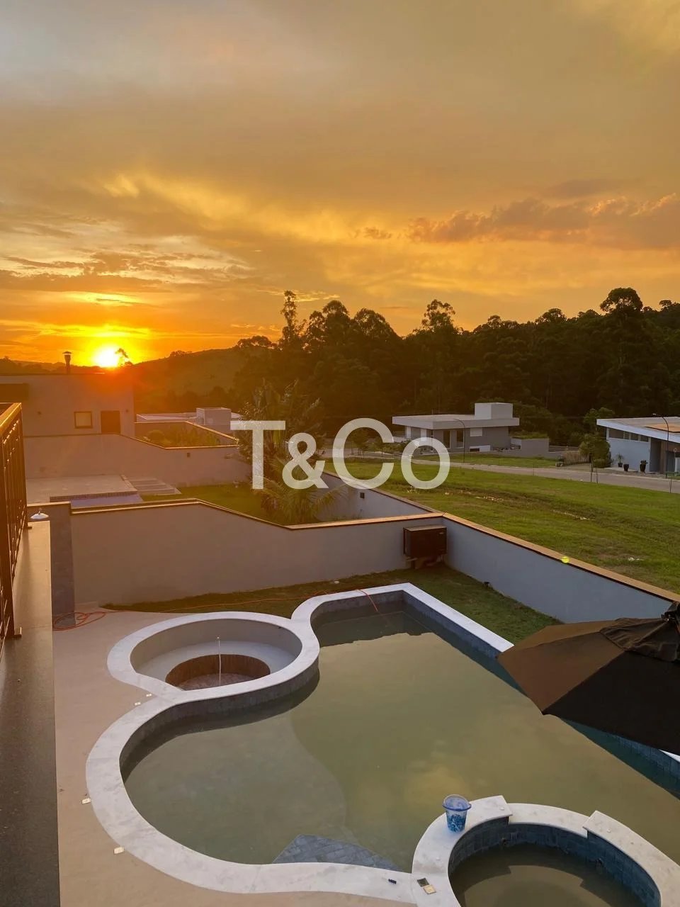 Casa de Alto Padrão À Venda No Residencial Arboretum – Vinhedo/Sp
