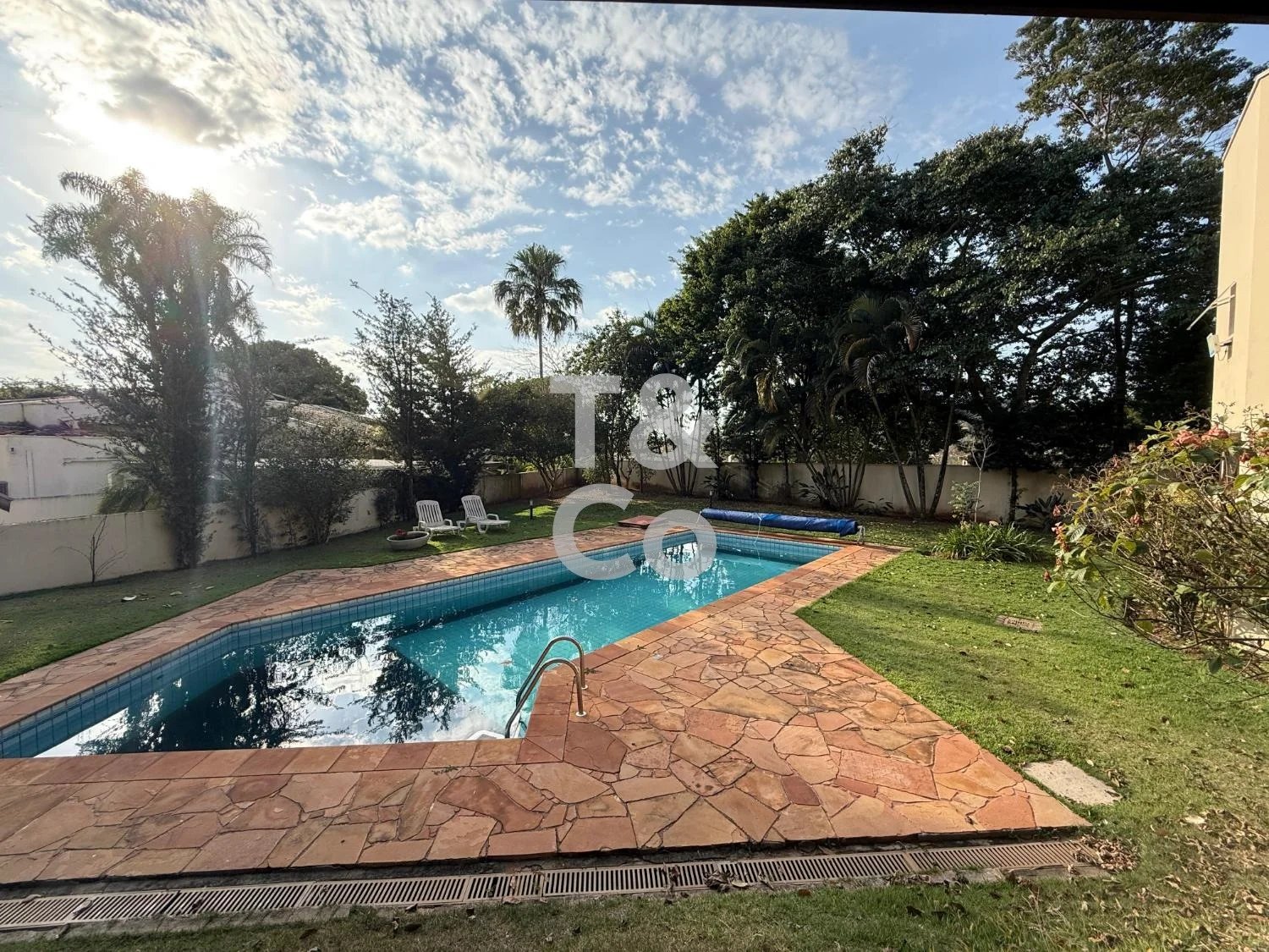 Casa Térrea À Venda No Botânico Em Sousas Campinas