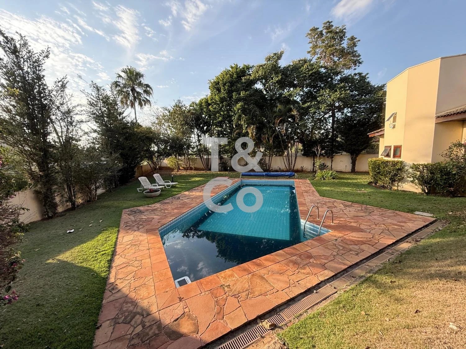 Casa Térrea À Venda No Botânico Em Sousas Campinas