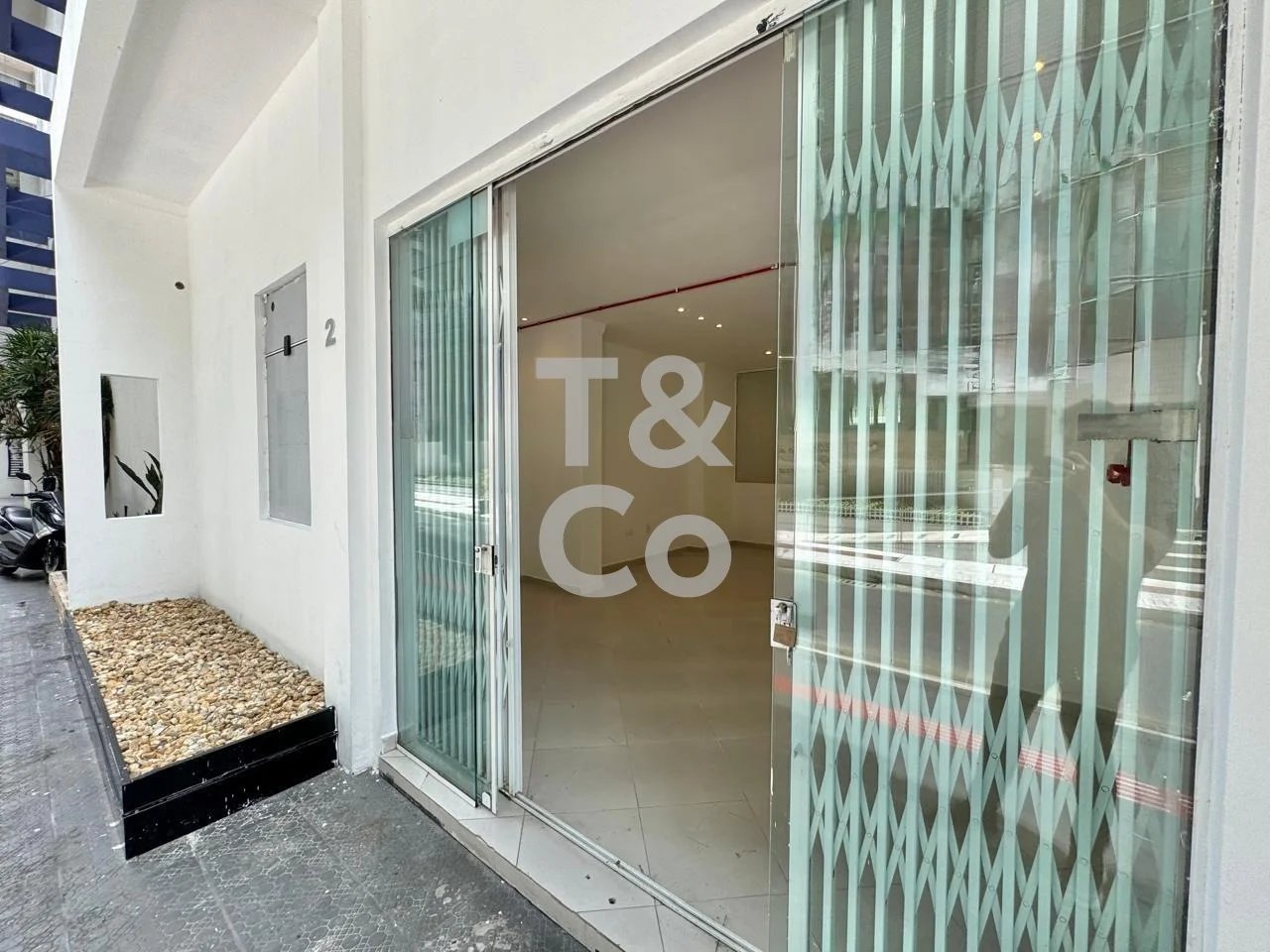 Sala Comercial Para Locação No Centro de Balneário Camboriú