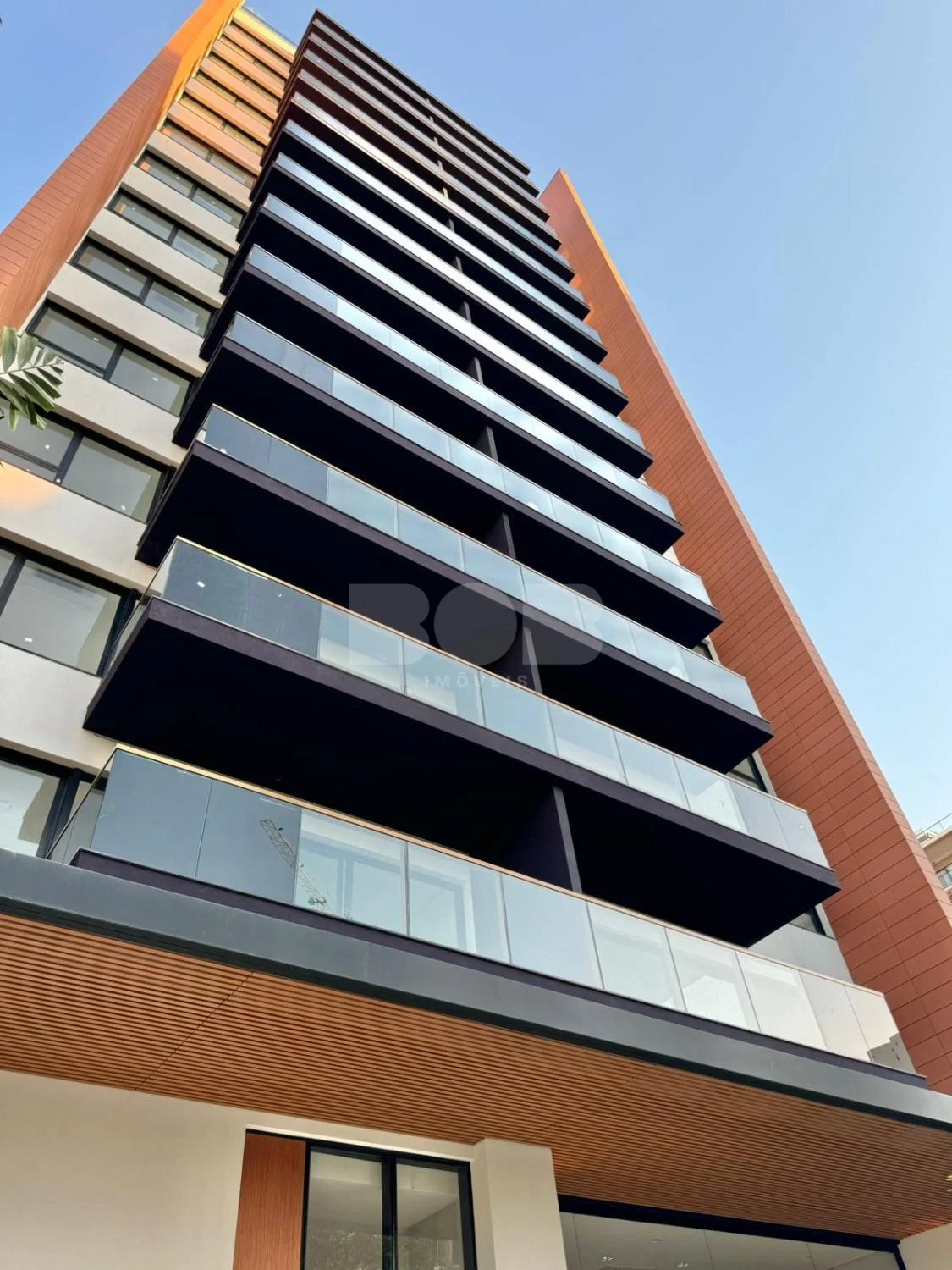 Apartamento À Venda Com 3 Dormitórios No Cambuí Em Campinas