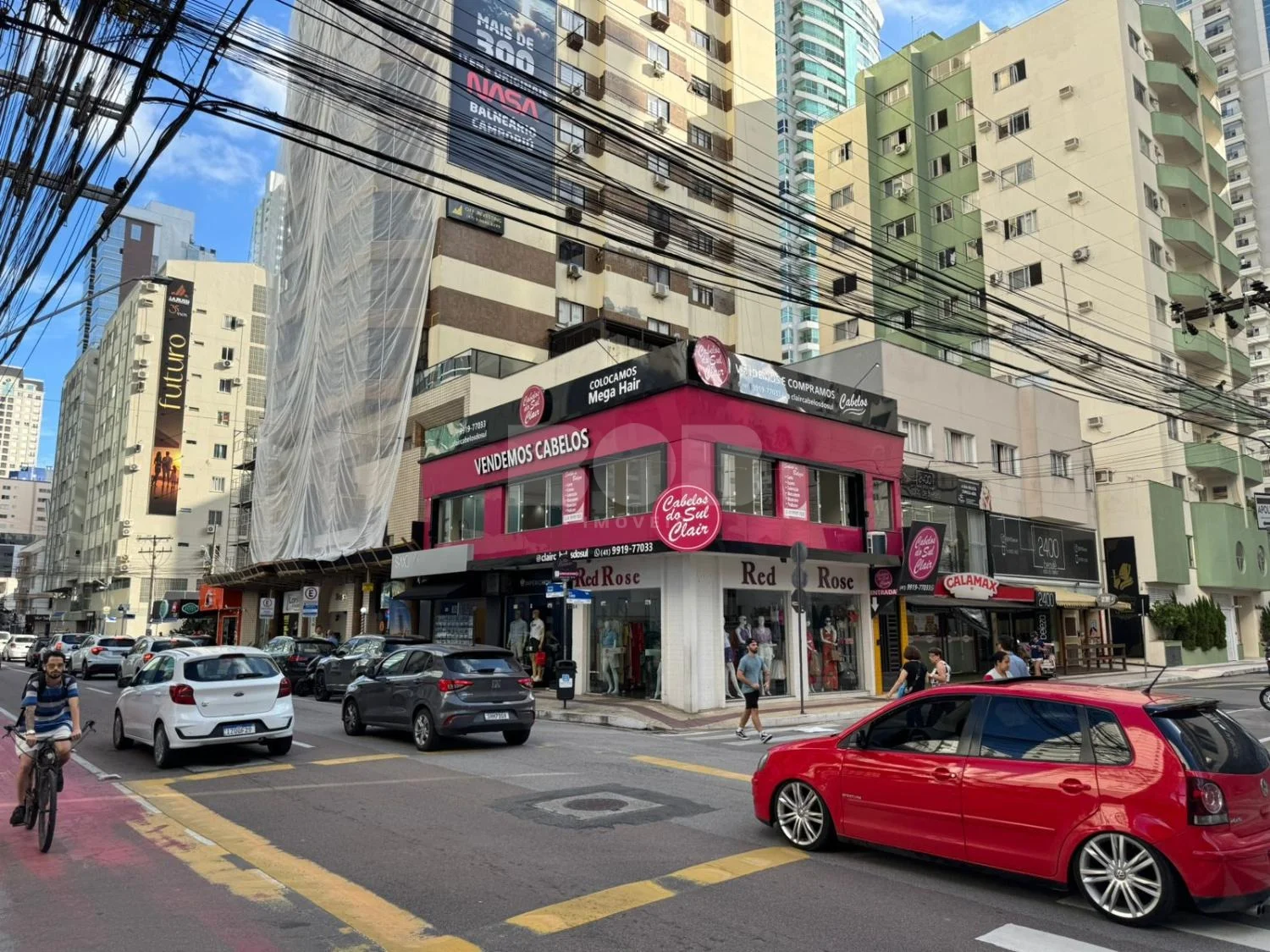 Sala Comercial Para Alugar No Centro Em Balneário Camboriú