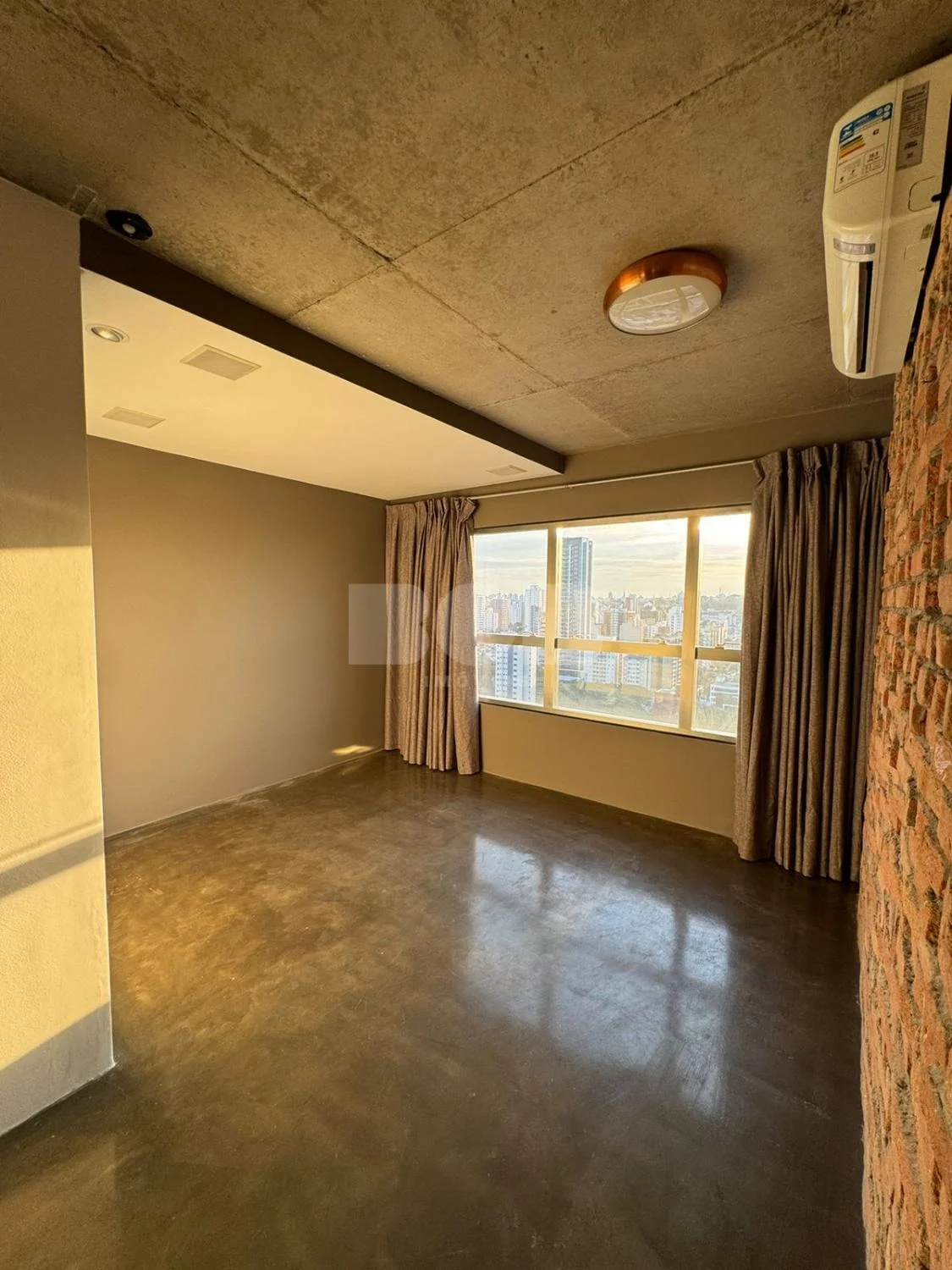 Apartamento À Venda Com 2 Dormitórios No Cambuí Em Campinas