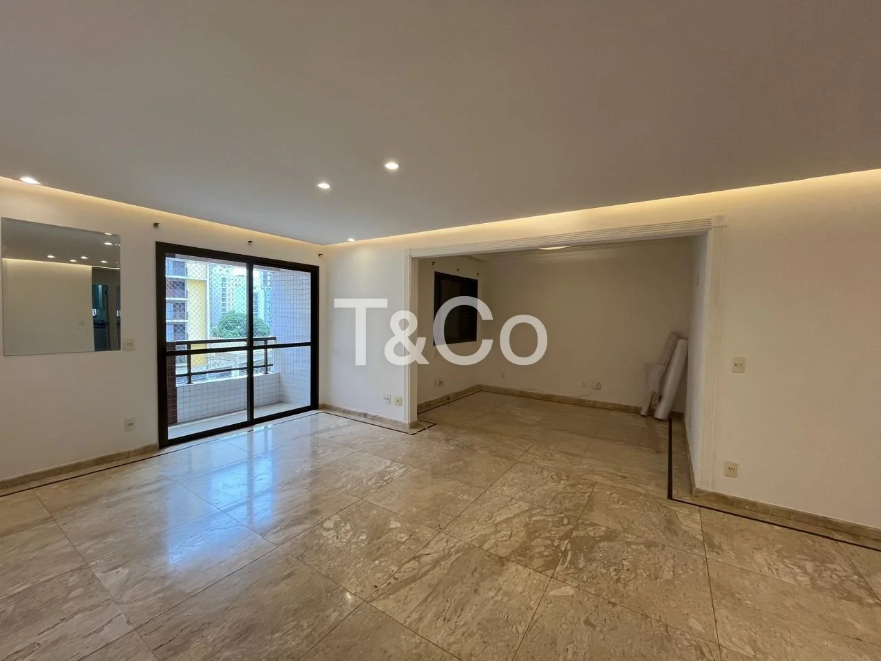 Apartamento À Venda Com 4 Dormitórios No Cambuí Em Campinas