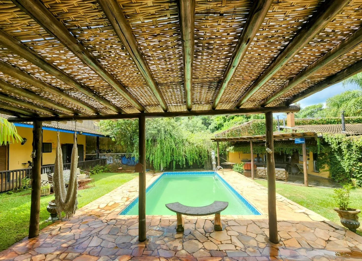Casa de Rua À Venda Com 4 Dormitórios No Barão Geraldo Em Campinas