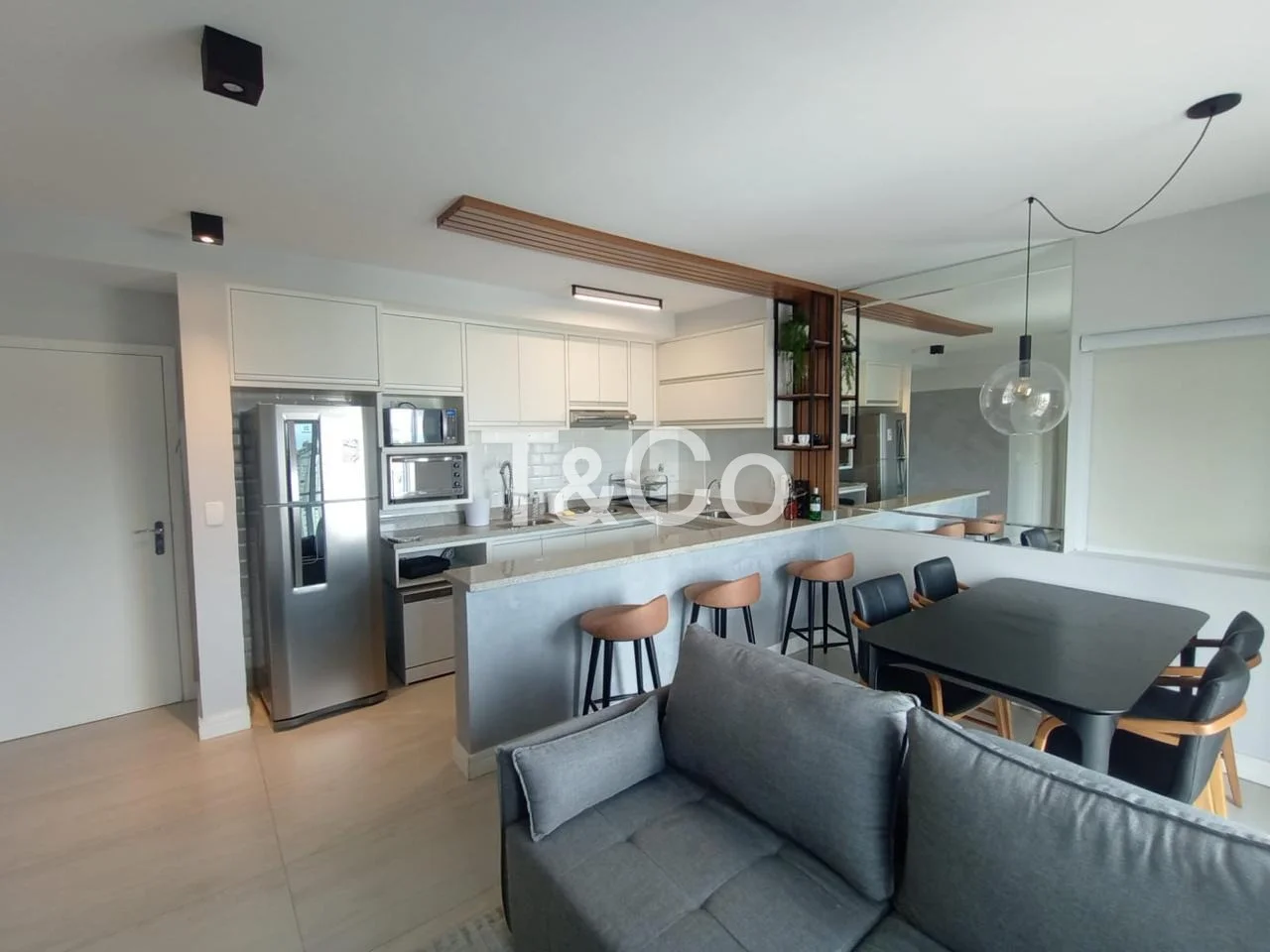 Apartamento Mobiliado Para Venda Ou Locação No Edifício Parigi - Cambuí Campinas.