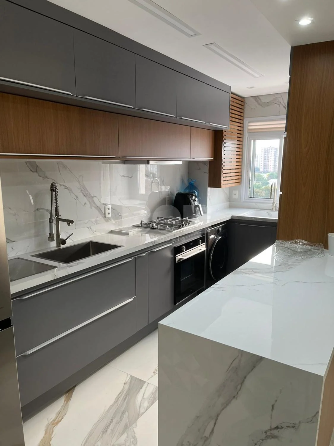 Apartamento À Venda Com 2 Dormitórios No Taquaral Em Campinas