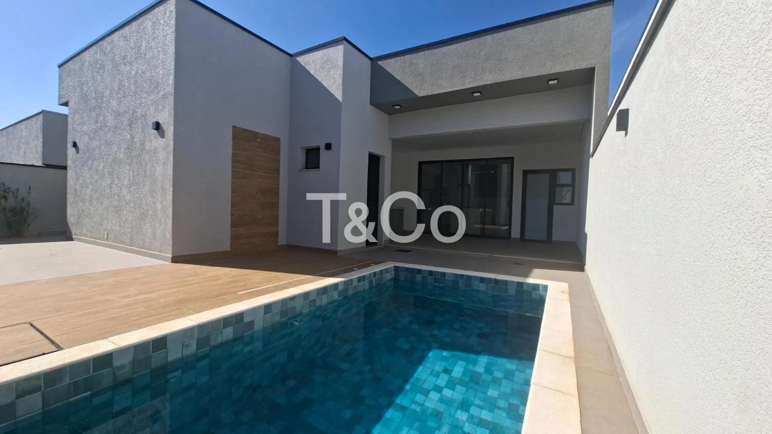 Casa Térrea de Luxo À Venda No Condomínio Residencial Royal Garden Com Planejados