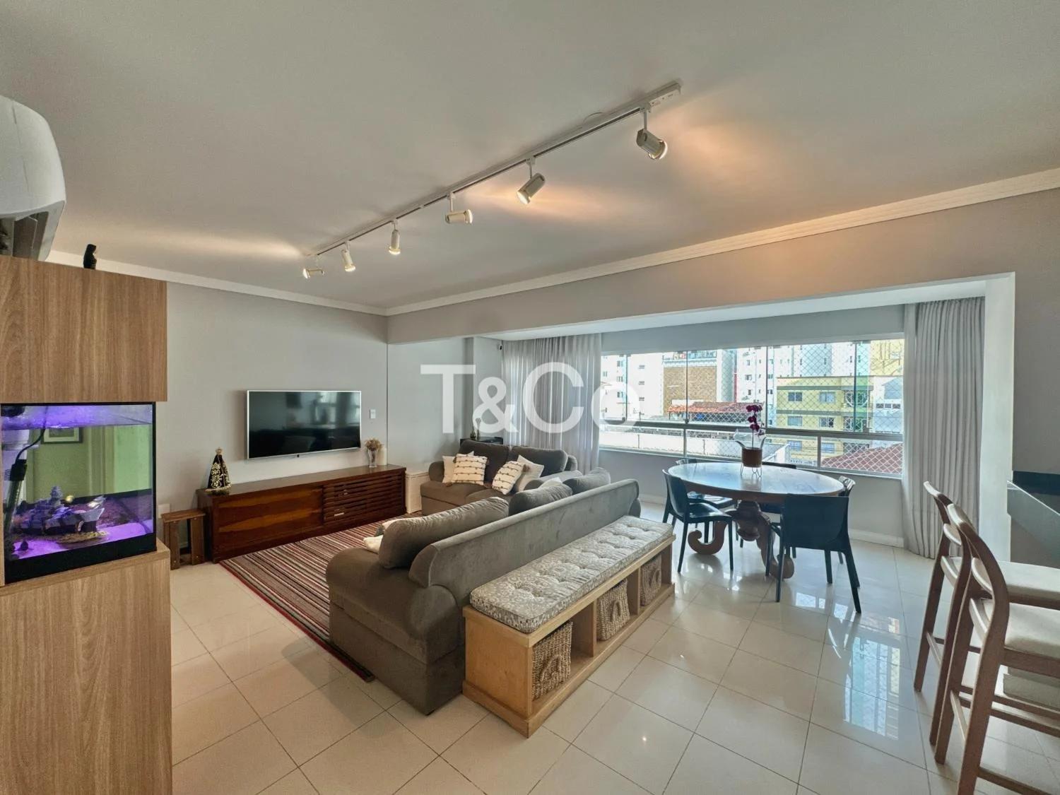 Apartamento À Venda Com 4 Dormitórios No Centro Em Balneário Camboriú