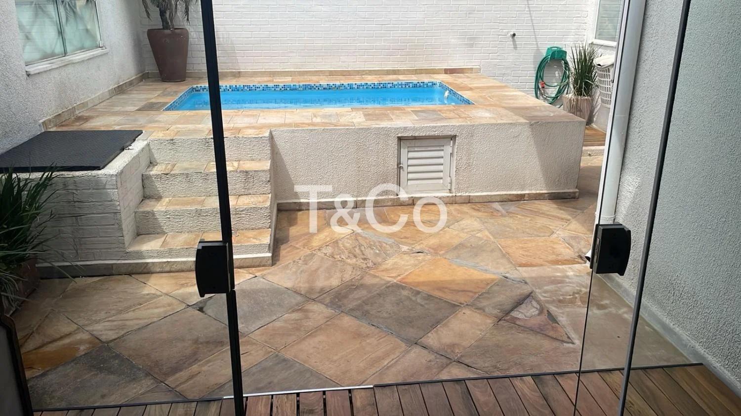 Cobertura Duplex Com Piscina Entre Cambuí e Taquaral Disponível Pra Venda