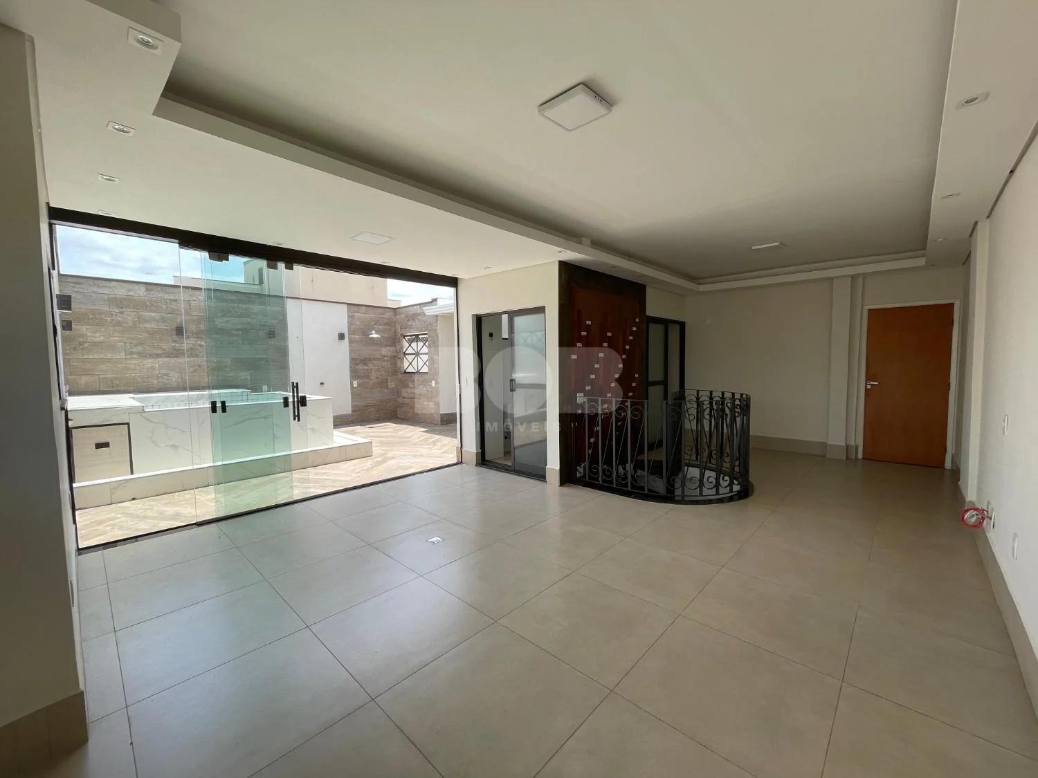 Cobertura À Venda Com 3 Dormitórios No Taquaral Em Campinas