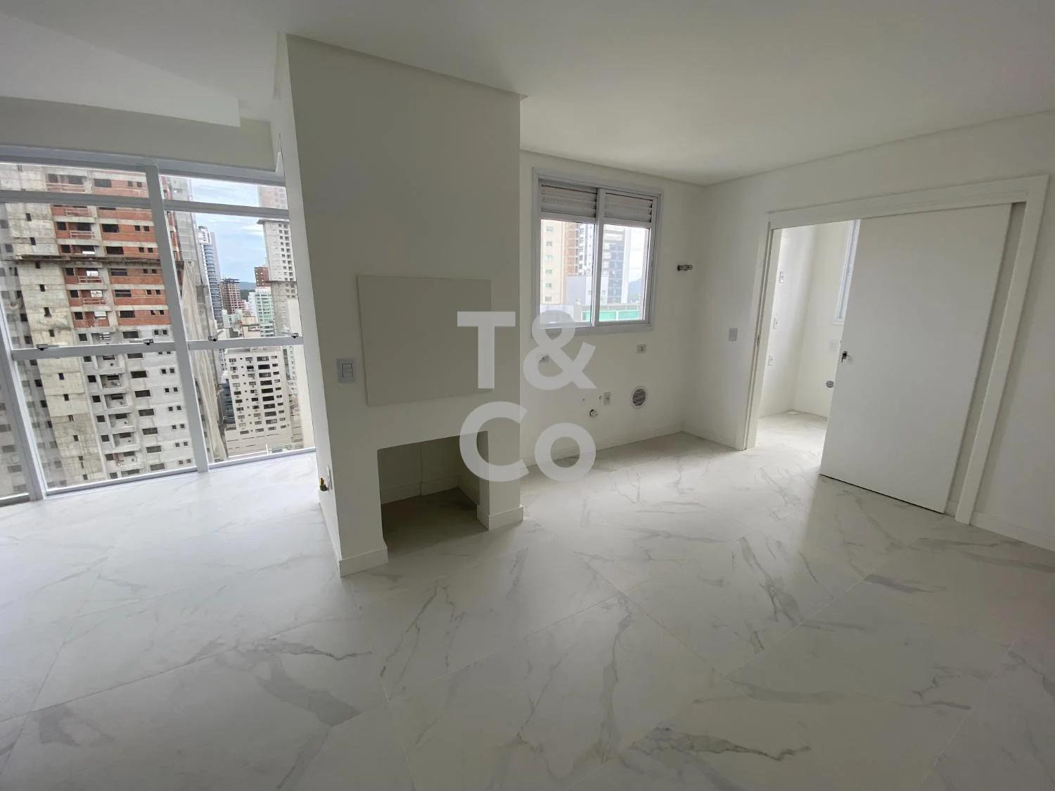 Apartamento À Venda Com 3 Dormitórios No Centro Em Balneário Camboriú