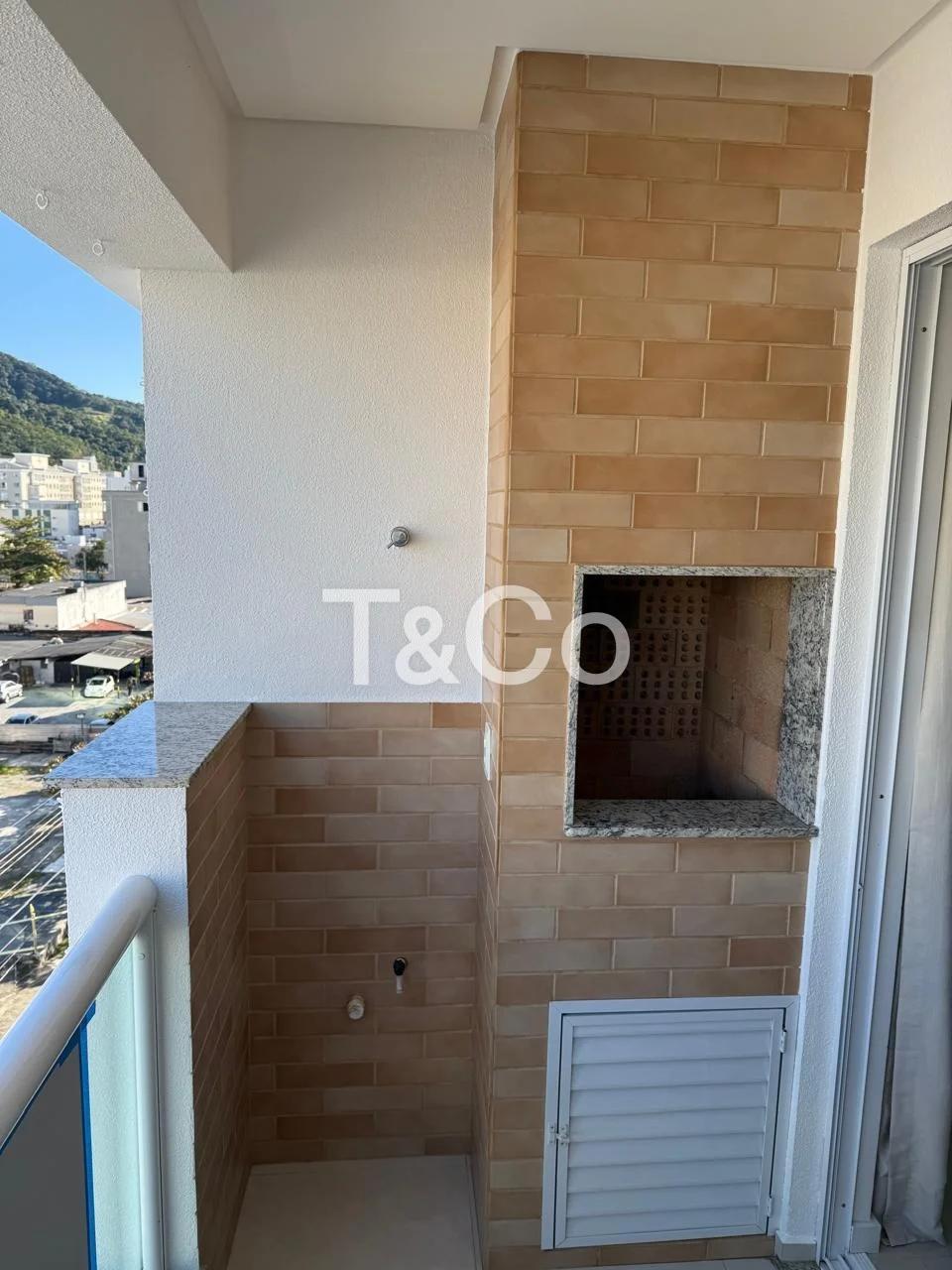 Apartamento Porteira Fechada No Edifício Punta Hermosa – Bairro das Nações, BC